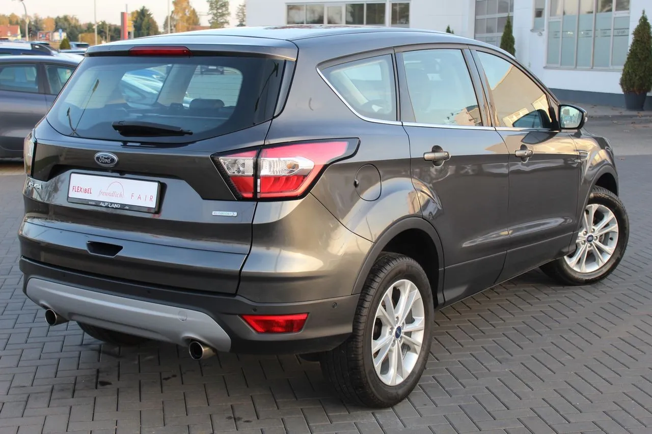 Ford Kuga 1.5 EB Titanium 4x2...  Image 4